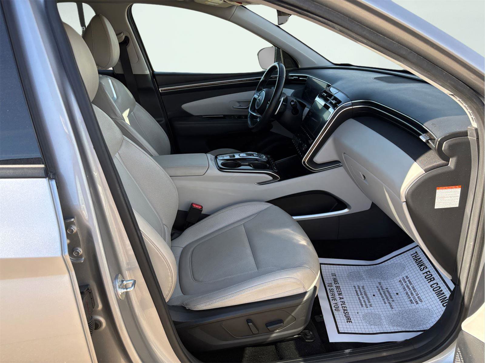 Used 2024 Hyundai Tucson Limited image 15