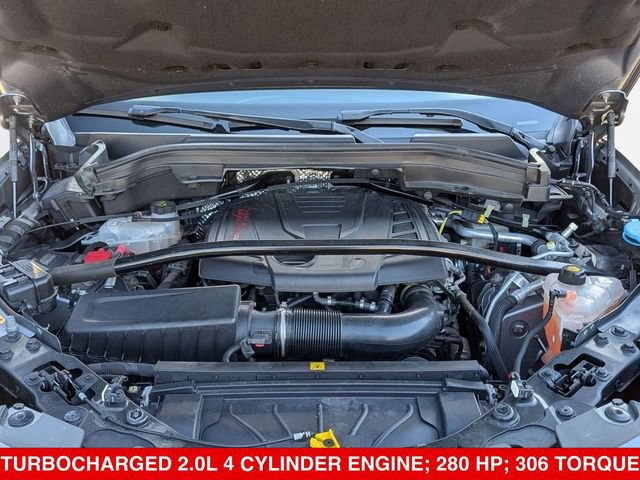 Used 2020 Alfa Romeo Stelvio AWD w/ Cold Weather Package image 41