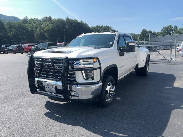 Used 2021 Chevrolet Silverado 3500 LTZ w/ LTZ Convenience Package AWD/4WD image 2