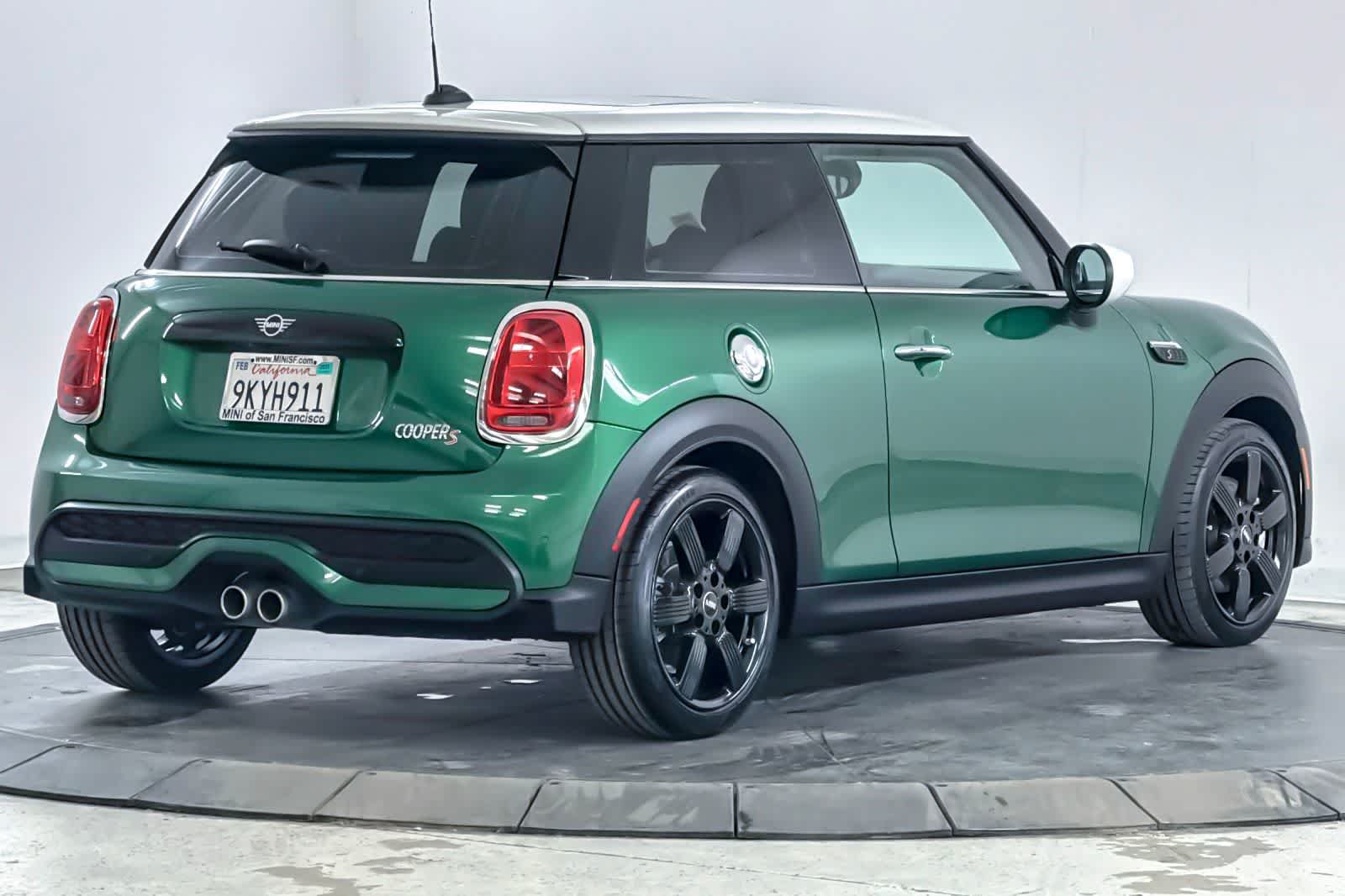 Used 2024 MINI Cooper S FWD image 2