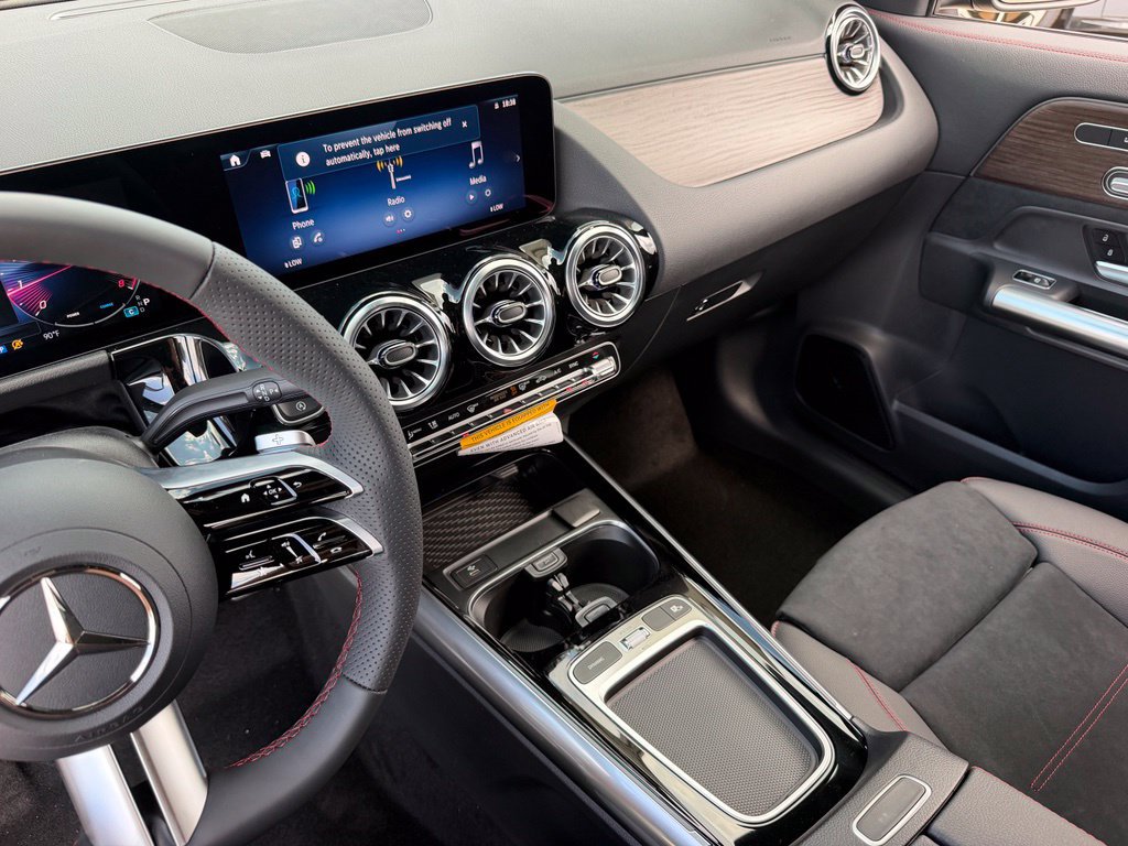 New 2026 Mercedes-Benz GLA 250 4MATIC image 23