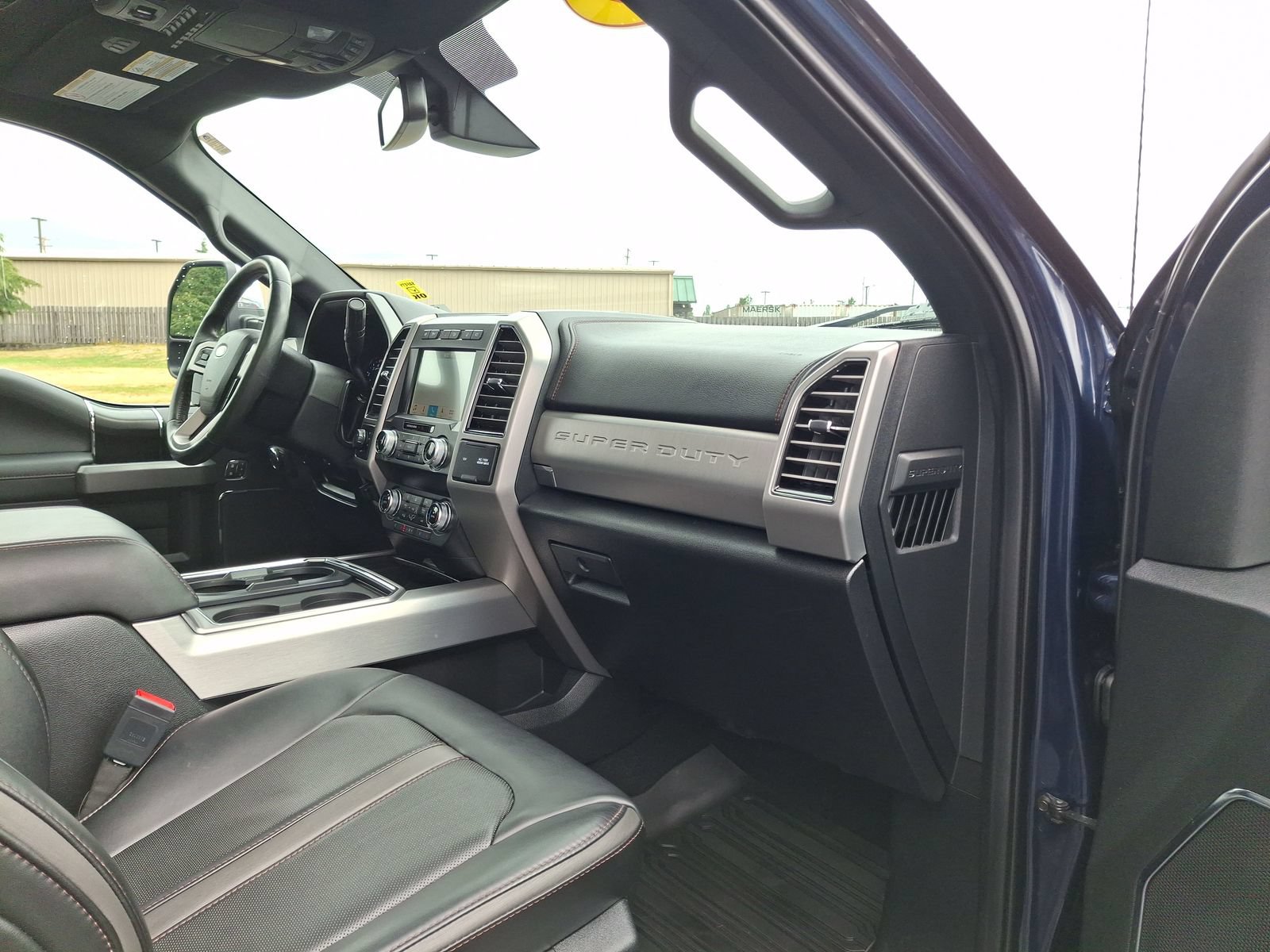 Used 2019 Ford F350 Platinum w/ Platinum Ultimate Package AWD/4WD image 23