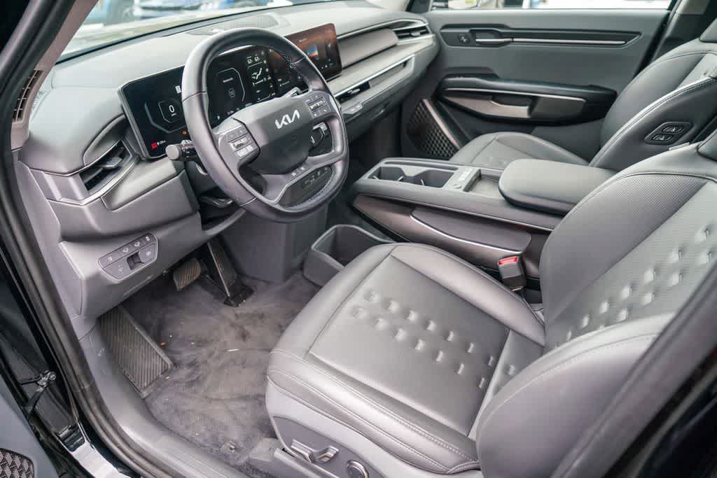 Certified 2024 Kia EV9 Wind AWD/4WD image 16