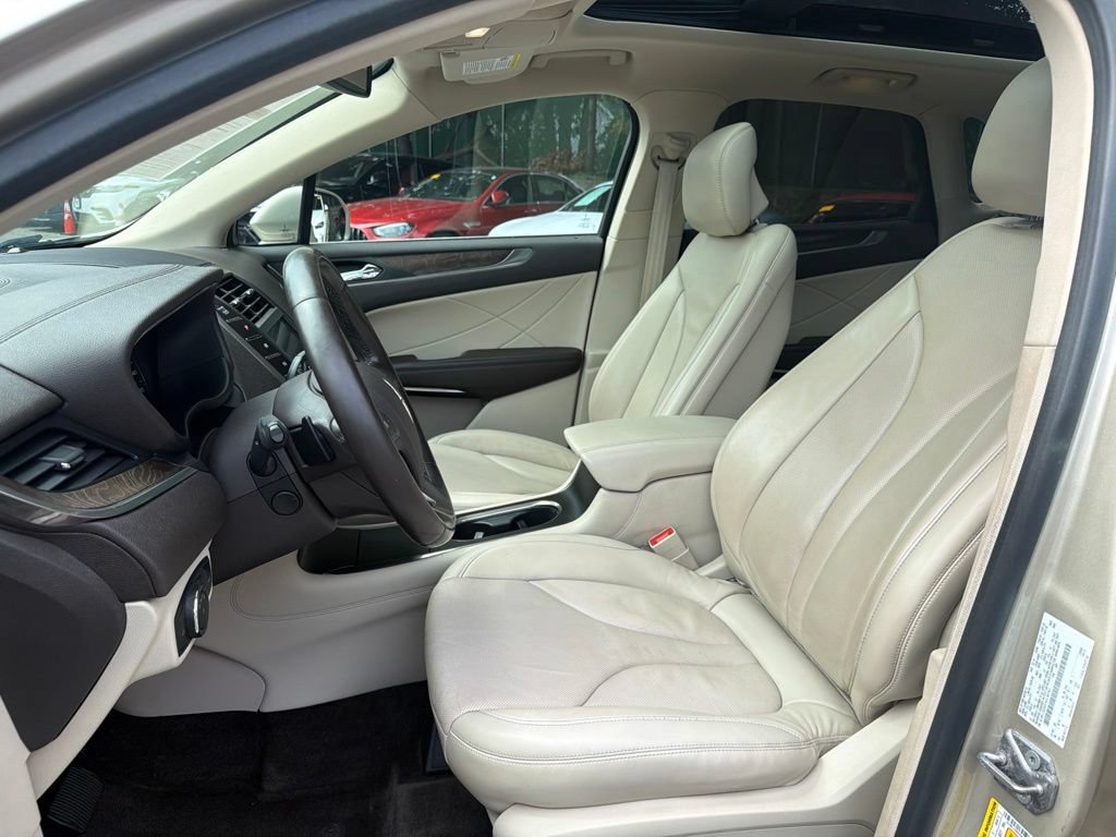 Used 2017 Lincoln MKC Reserve AWD/4WD image 15