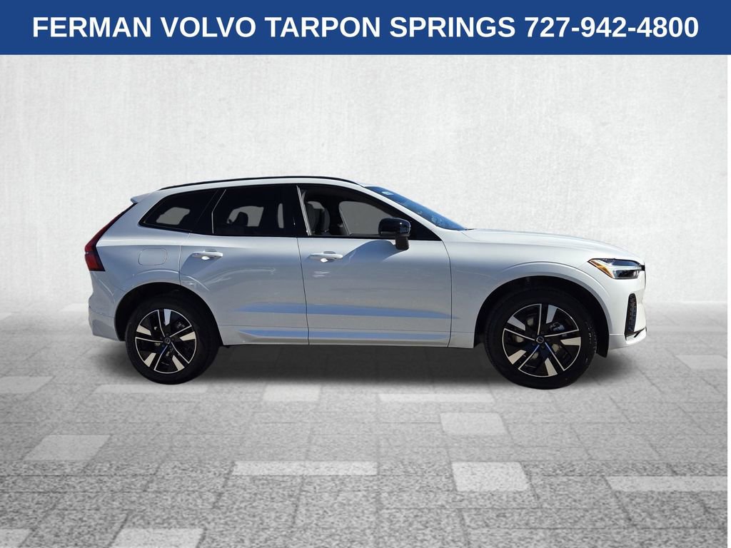 New 2026 Volvo XC60 B5 Core AWD/4WD image 11