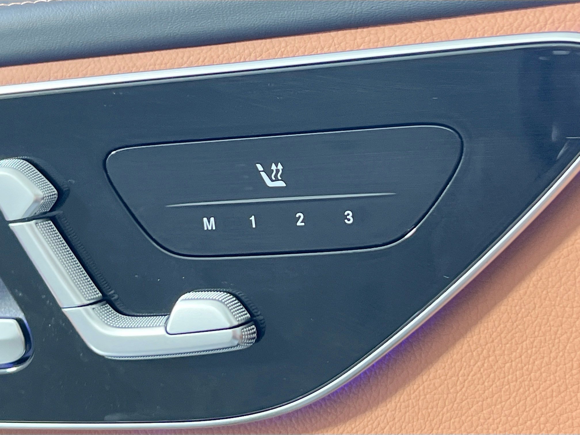 Used 2024 Mercedes-Benz C 300 4MATIC Sedan image 21