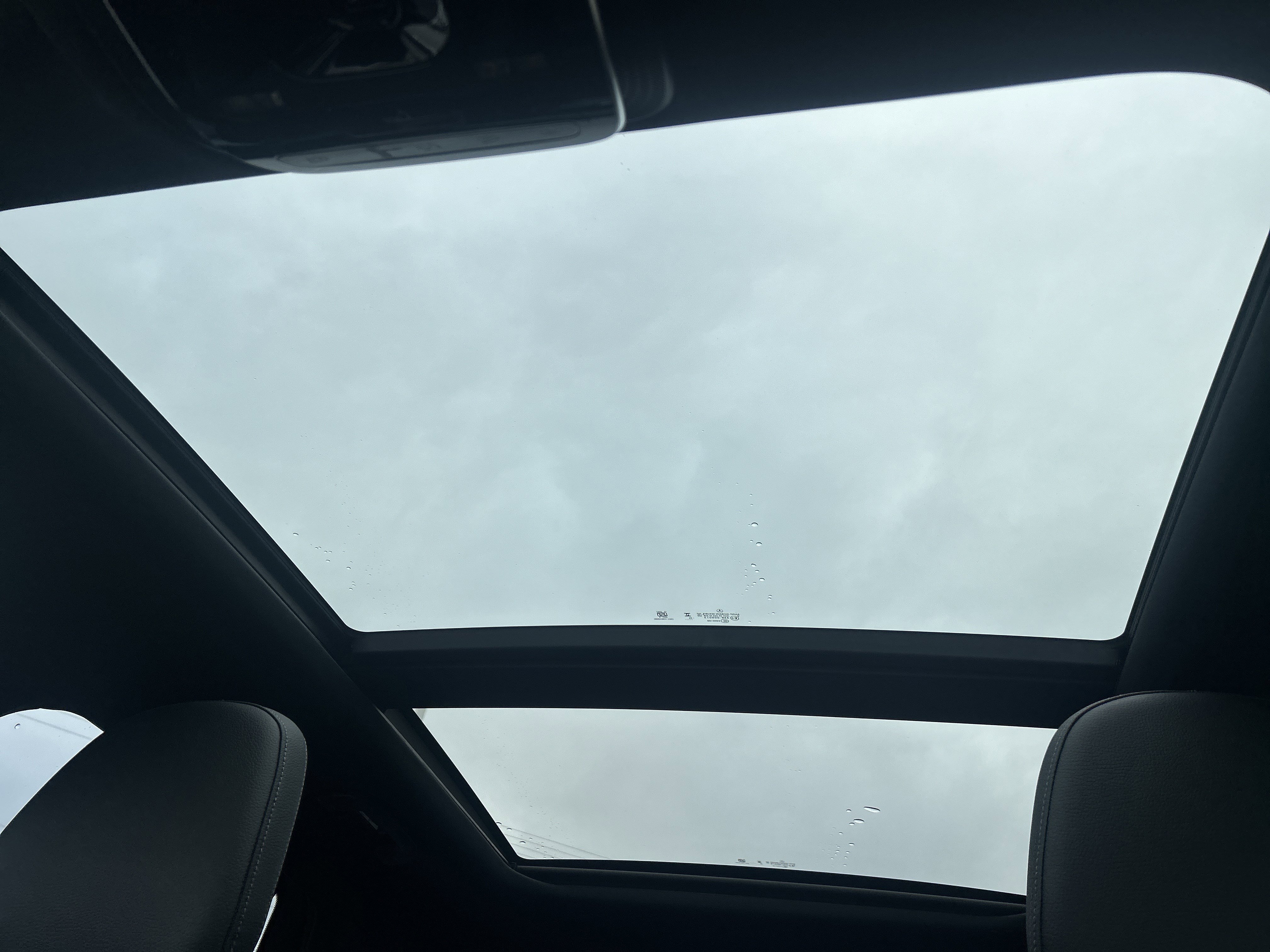 Used 2025 Mercedes-Benz GLC 300 4MATIC w/ Driver Assistance Package image 28