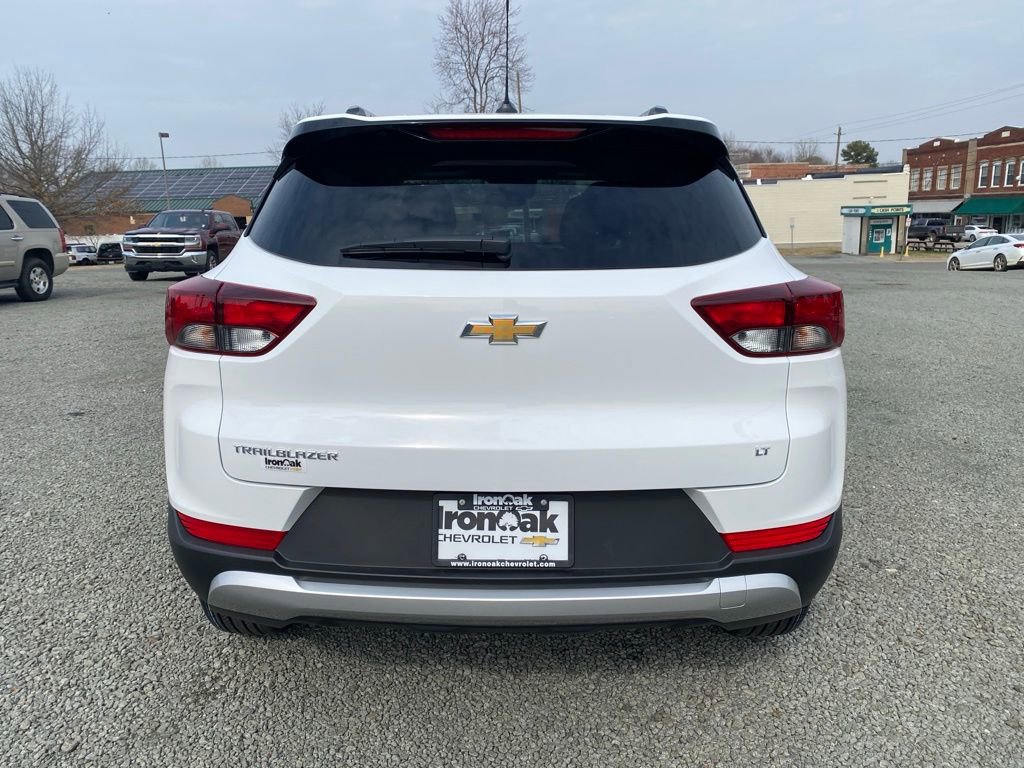 New 2026 Chevrolet TrailBlazer LT FWD image 4