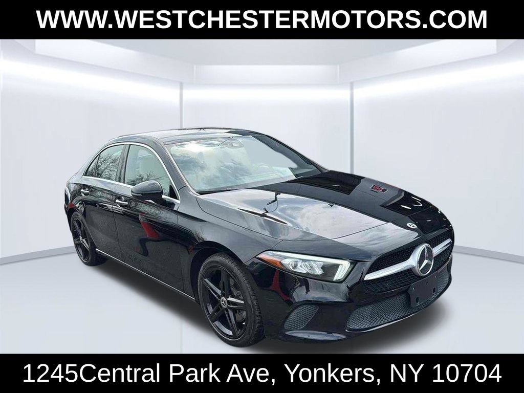 Used 2022 Mercedes-Benz A 220 4MATIC w/ Premium Package Lite image 3