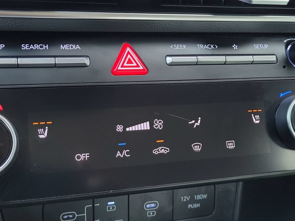 Used 2025 Hyundai Sonata SEL FWD image 19
