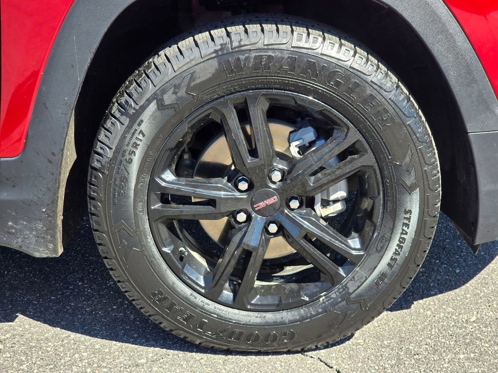 Certified 2024 GMC Terrain AT4 w/ Tech Package image 24