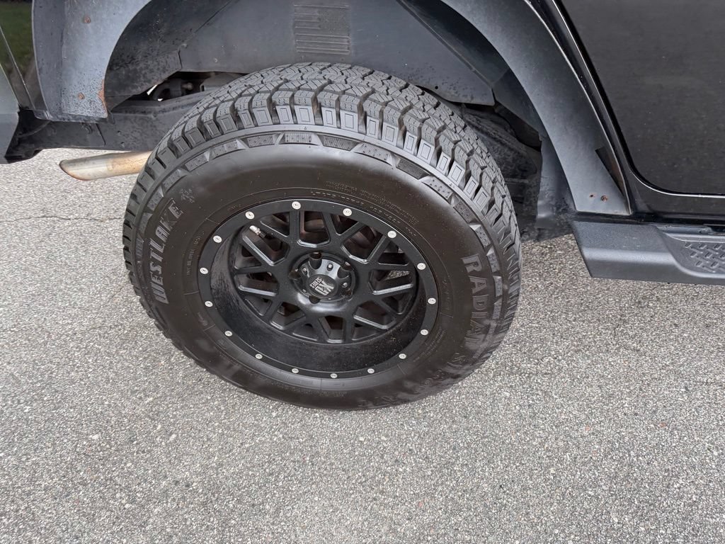 Used 2010 Jeep Wrangler Unlimited Sport AWD/4WD image 5