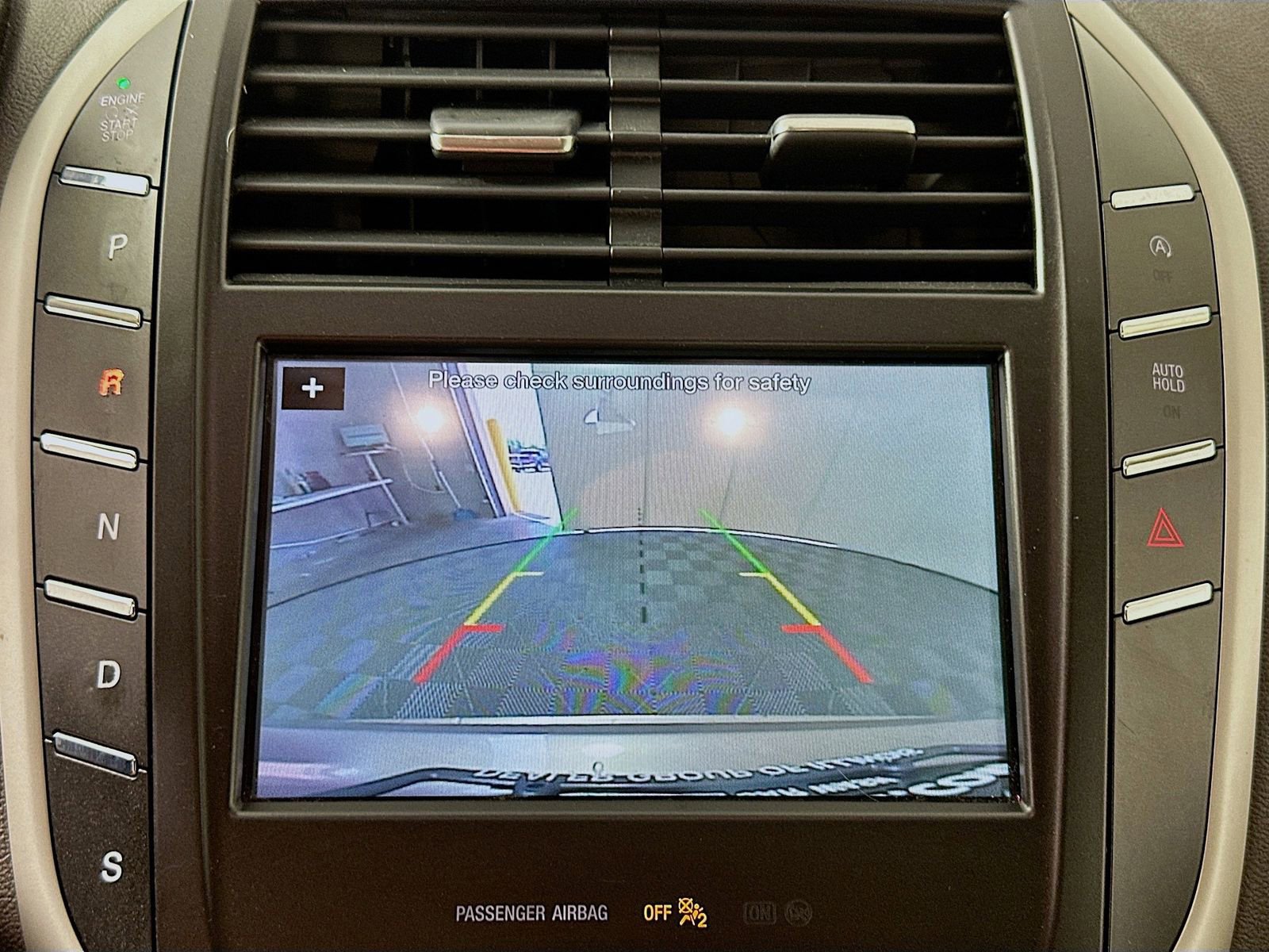 Used 2018 Lincoln MKC Reserve w/ Lincoln MKC Climate Package FWD image 14