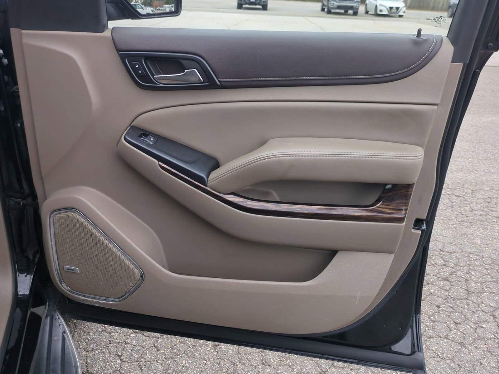 Used 2017 GMC Yukon XL SLT w/ Open Road Package image 29