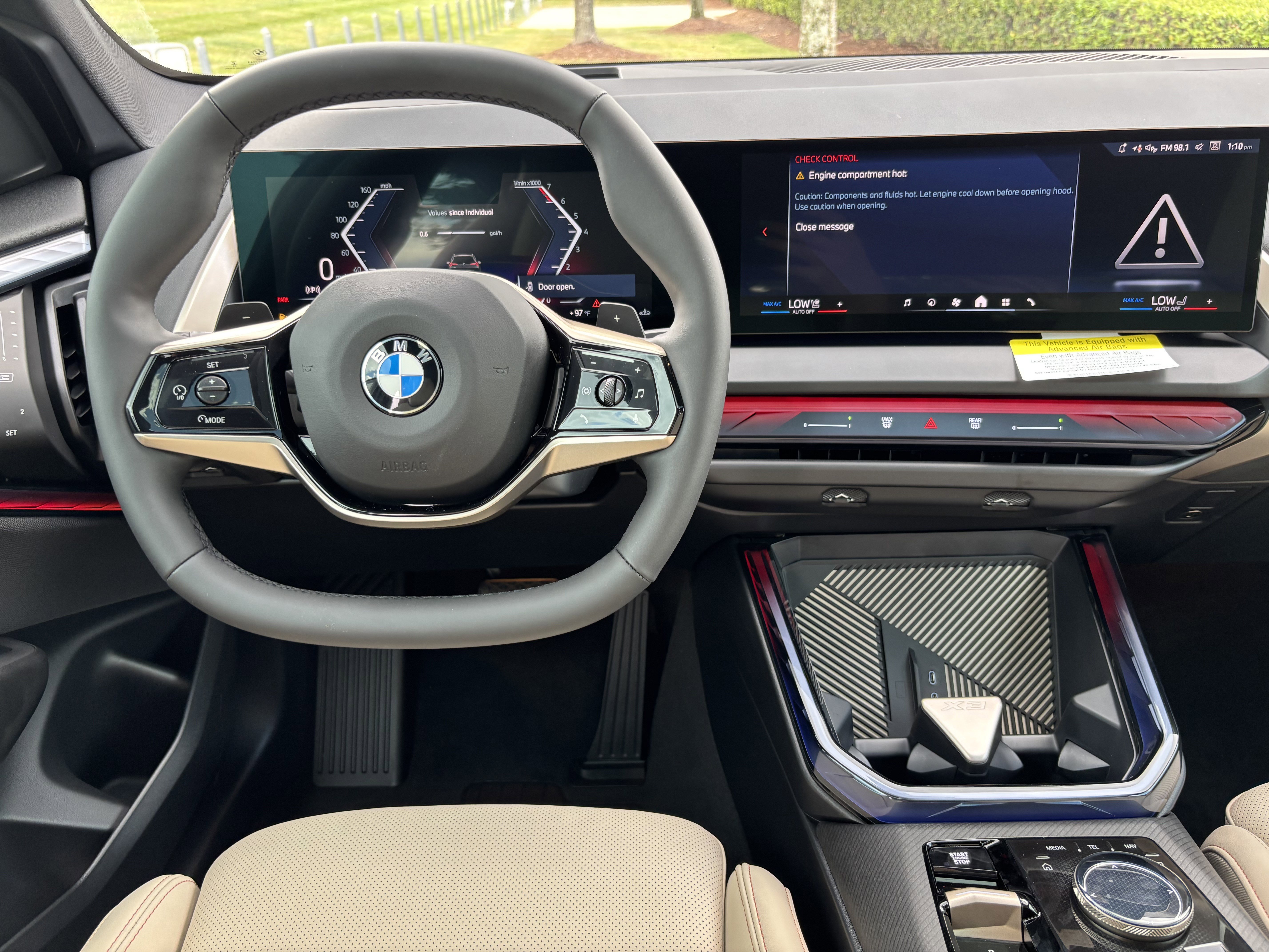 Used 2025 BMW X3 xDrive30i w/ Premium Package image 19