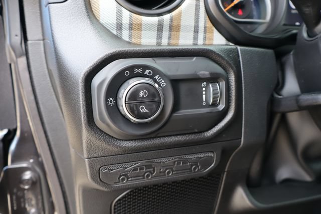 New 2026 Jeep Gladiator Sport AWD/4WD image 19