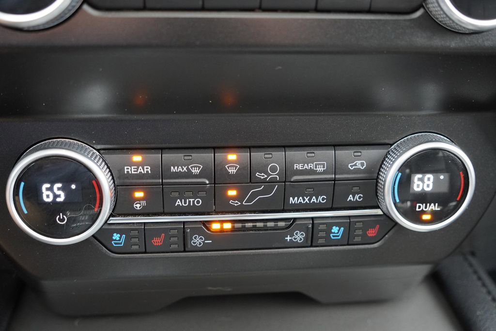 Certified 2021 Ford Expedition XLT image 31