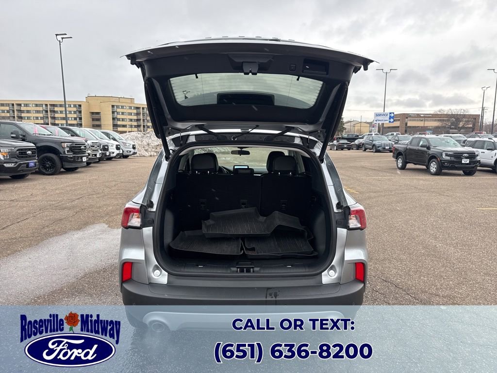 Used 2022 Ford Escape SEL image 39