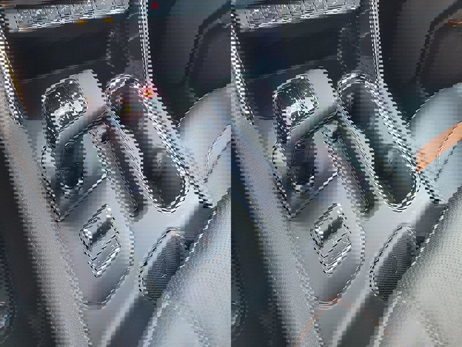 Used 2024 GMC Sierra 1500 AT4 w/ AT4 Preferred Package image 44