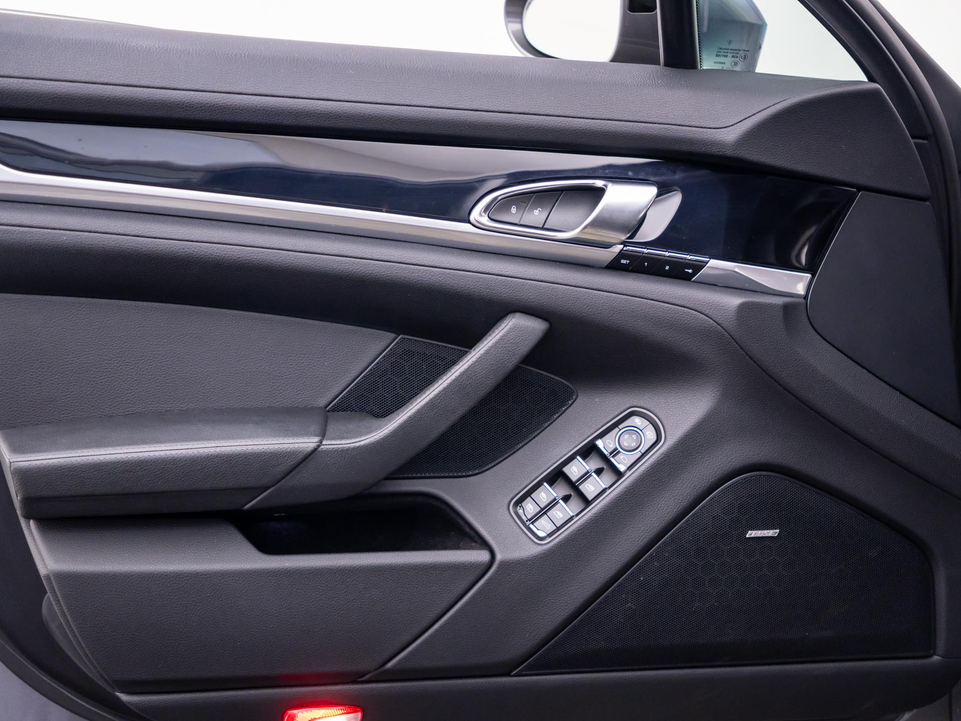 Used 2015 Porsche Panamera image 14