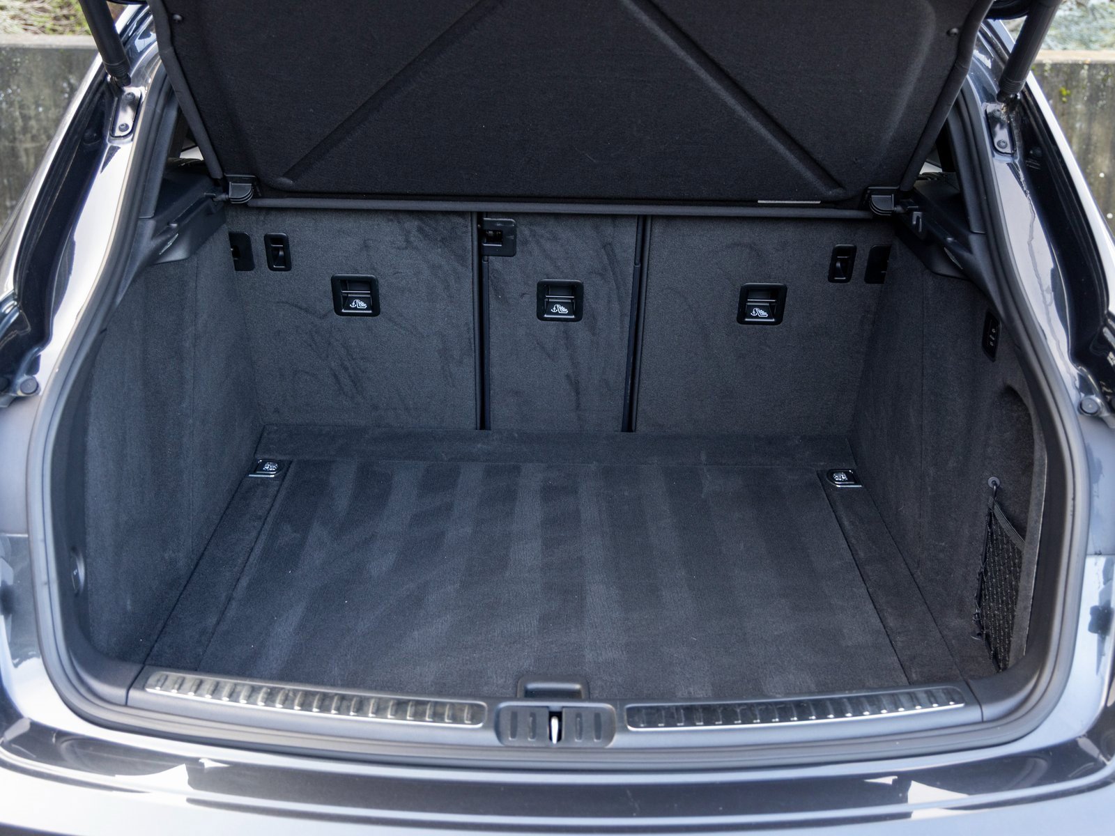 Certified 2023 Porsche Macan GTS image 50