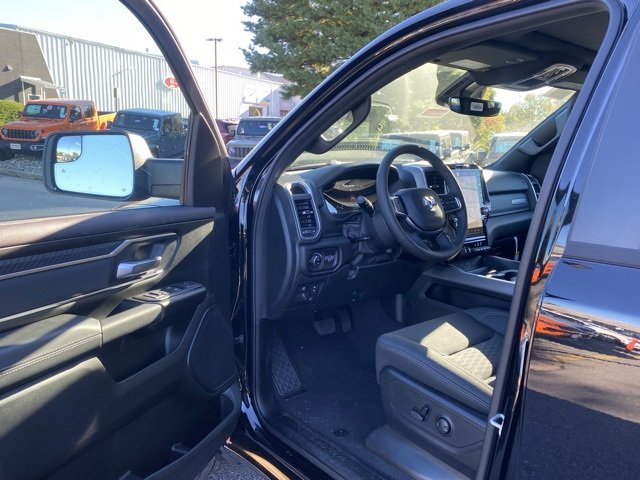 New 2026 RAM 1500 4x4 Crew Cab image 14