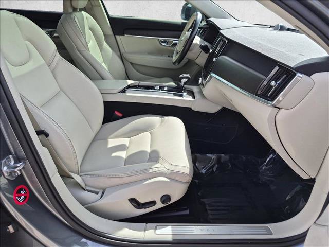 Used 2017 Volvo V90 T6 Cross Country AWD/4WD image 23