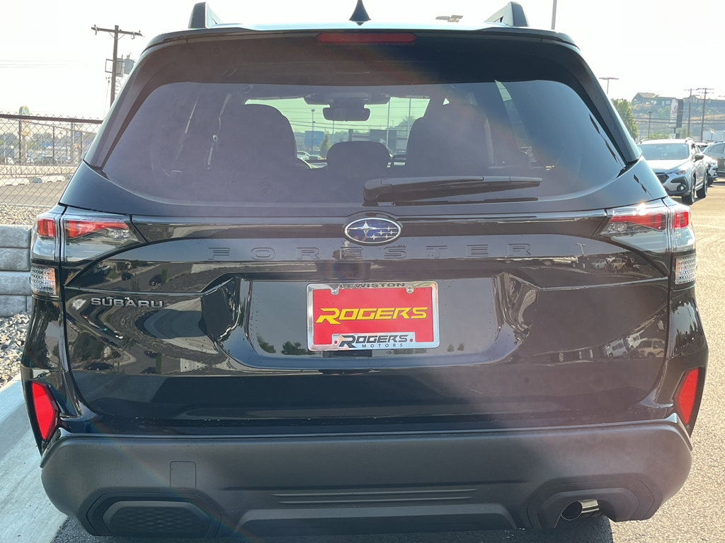 New 2025 Subaru Forester Premium w/ Convenience Package #1 image 4