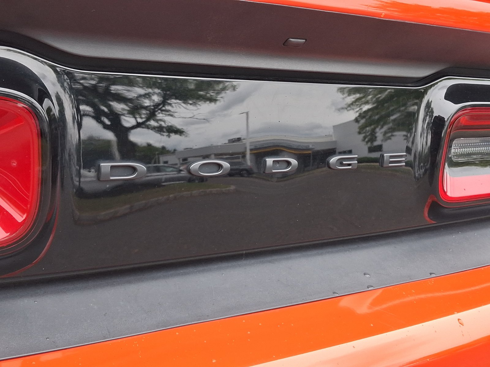 Used 2022 Dodge Challenger SXT w/ Blacktop Package RWD image 31