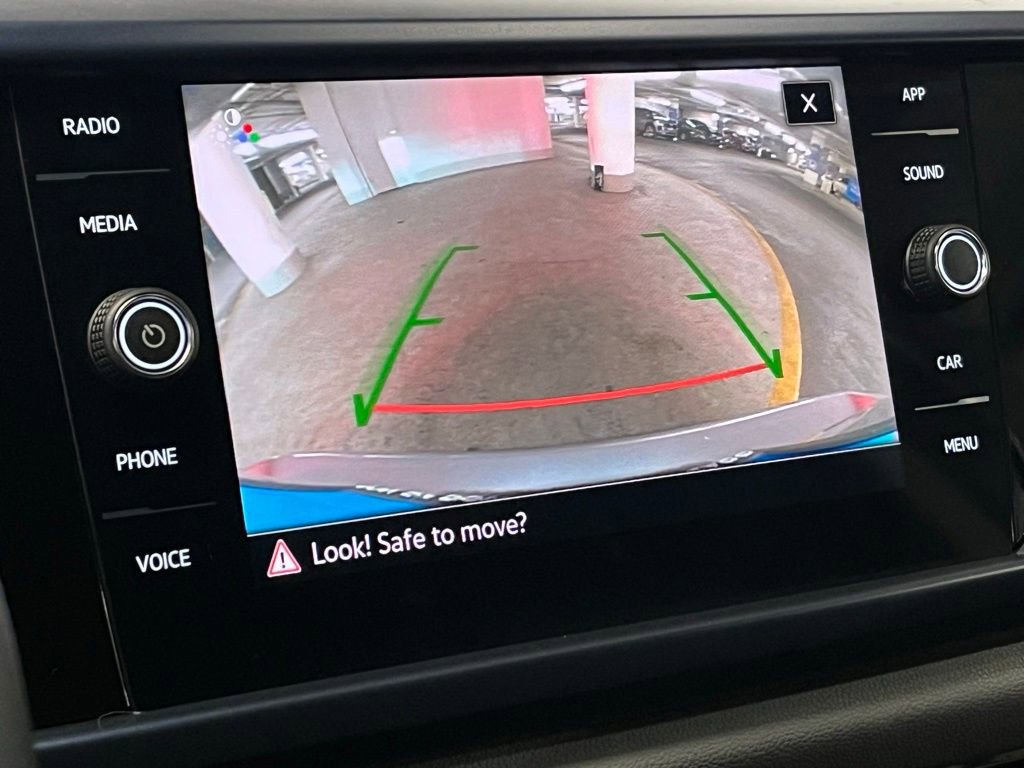 Used 2023 Volkswagen Taos SE w/ Panoramic Sunroof Package image 28