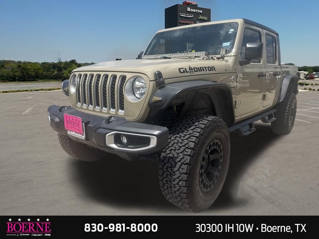 Used 2020 Jeep Gladiator Overland w/ Popular Equipment Package AWD/4WD image 3
