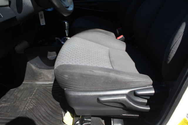 Used 2016 Toyota Yaris L FWD image 22