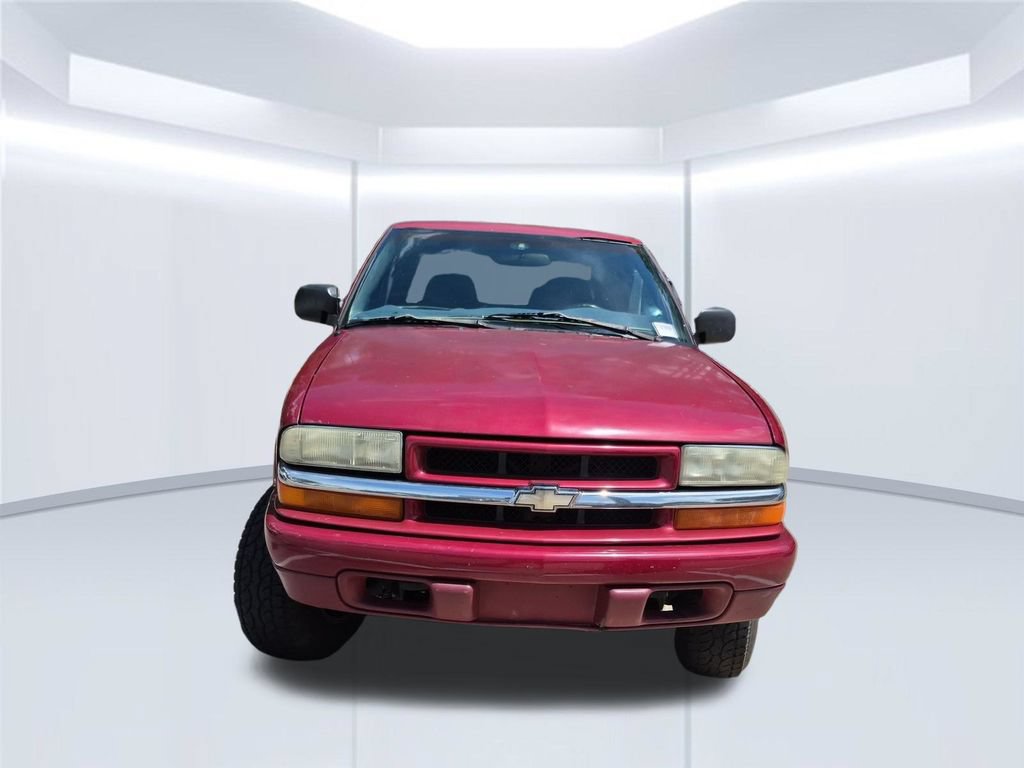 Used 2003 Chevrolet S10 Pickup LS AWD/4WD image 3
