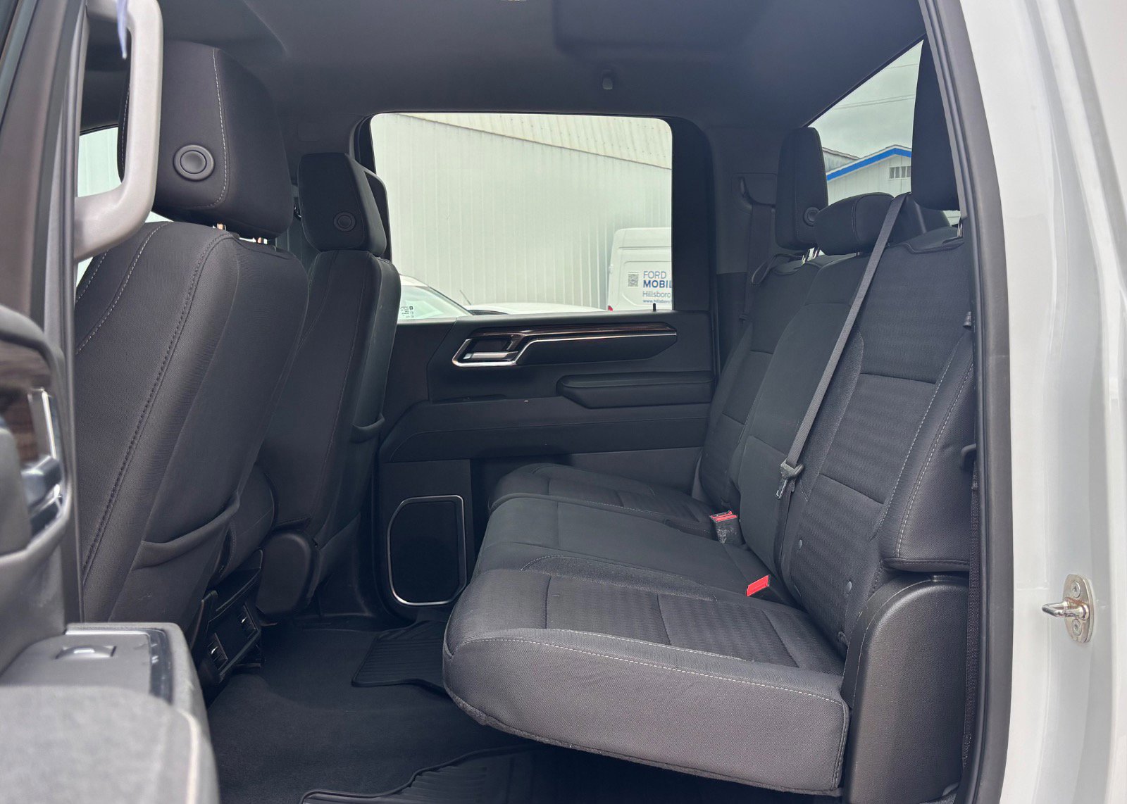 Used 2024 Chevrolet Silverado 2500 LT w/ Z71 Off-Road Package image 22