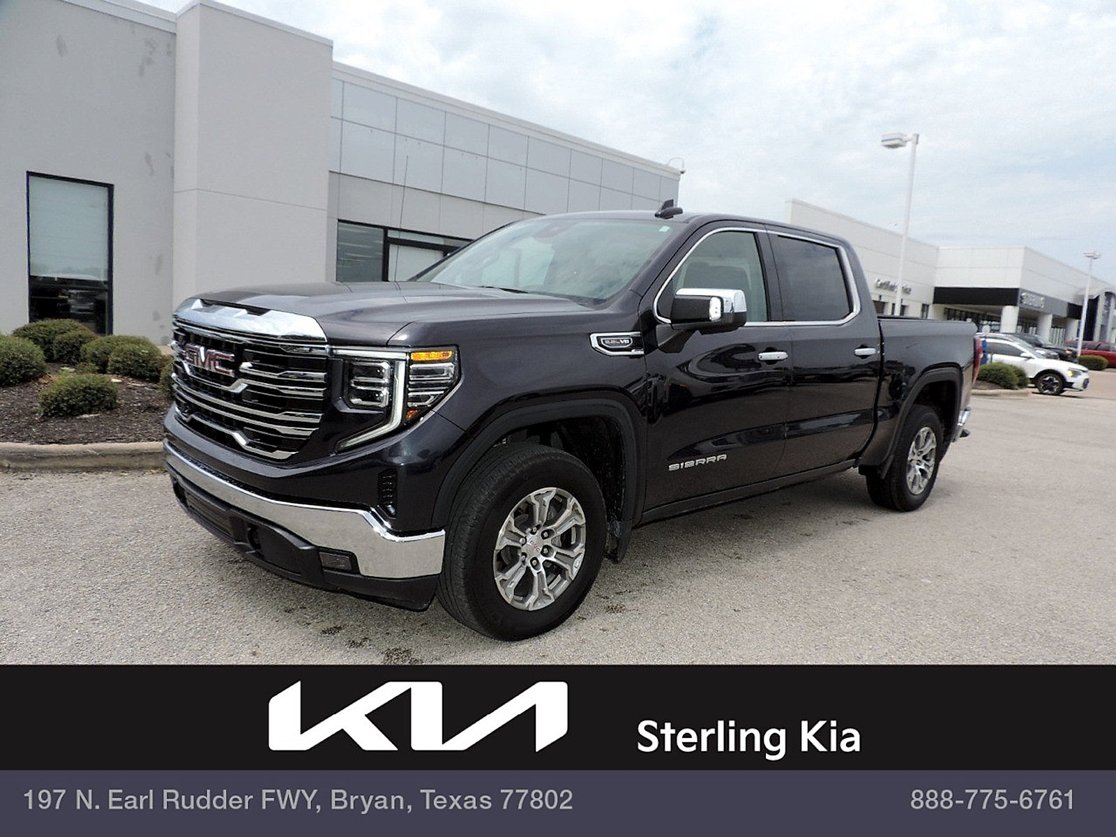 Used 2025 GMC Sierra 1500 SLT RWD video 1