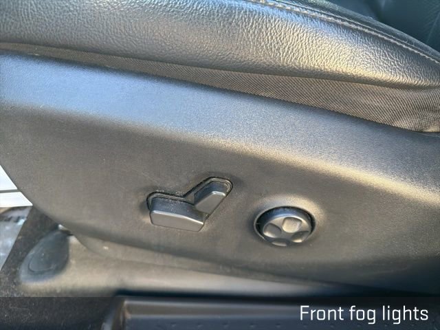 Used 2022 Chrysler Pacifica Touring-L w/ Uconnect Theater Family Group image 27