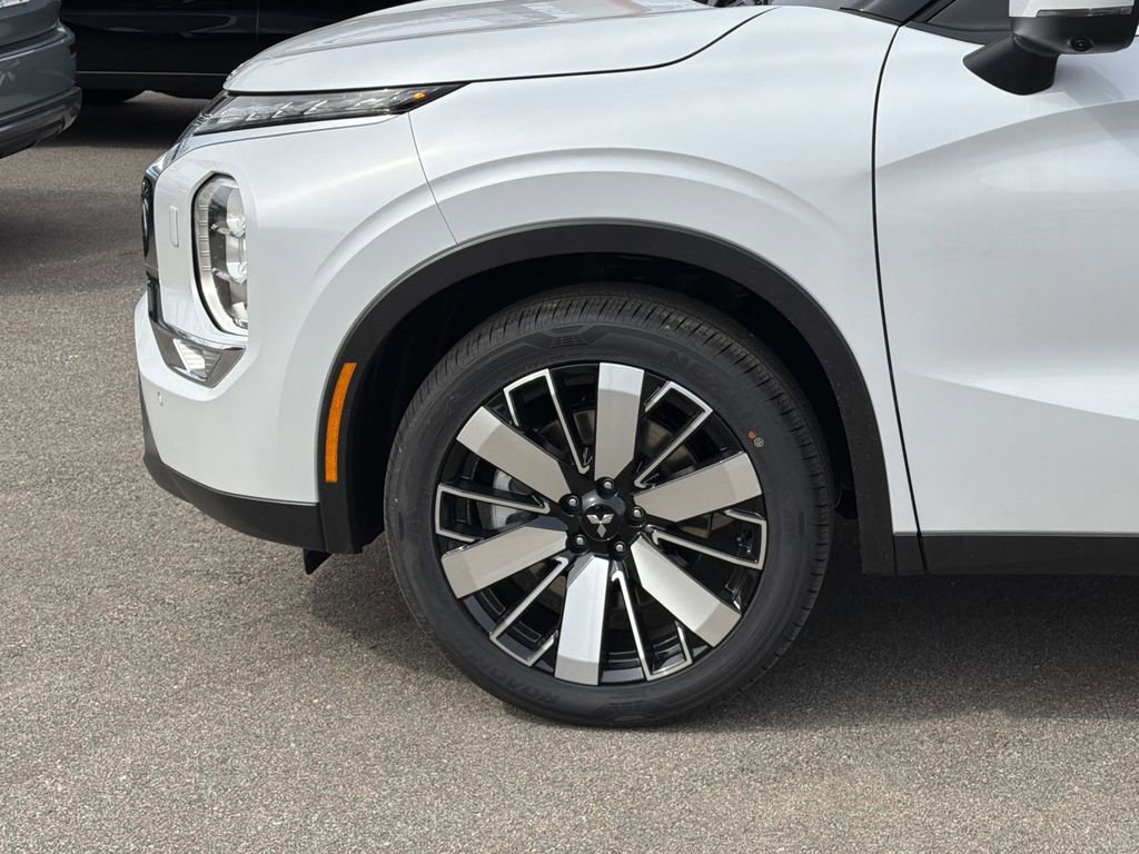 New 2026 Mitsubishi Outlander SE AWD/4WD image 9