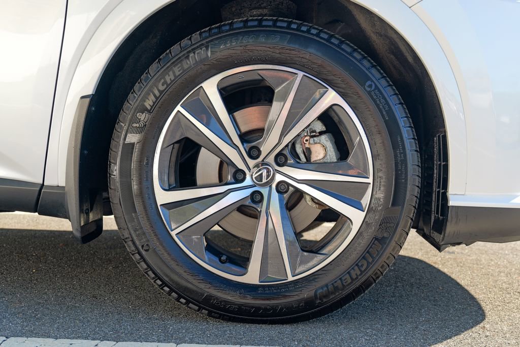 Used 2024 Lexus RX 350 Premium w/ Accessory Package (Z1) AWD/4WD image 12