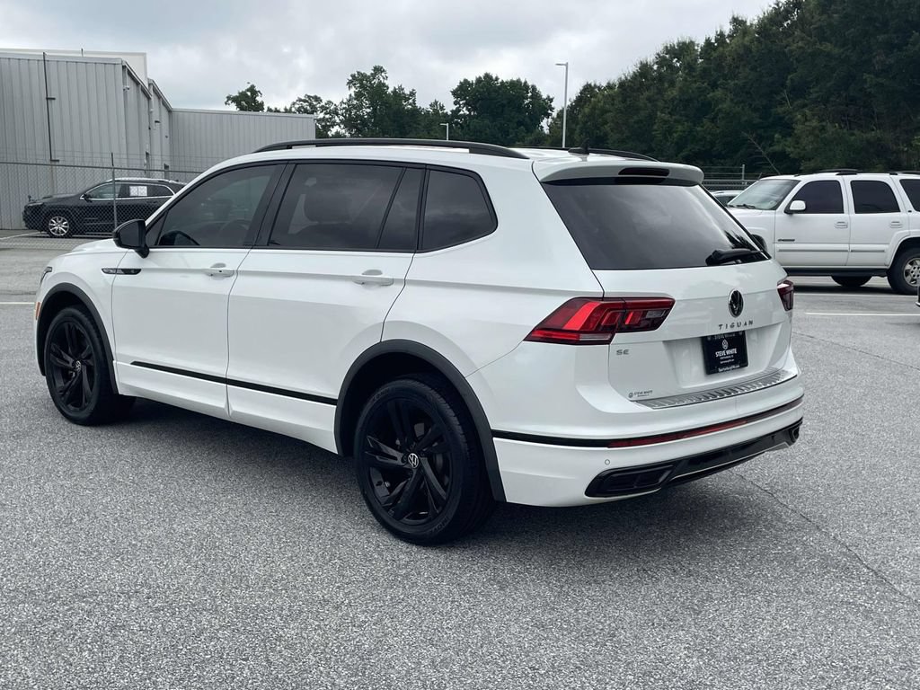 Certified 2024 Volkswagen Tiguan SE R-Line FWD image 6