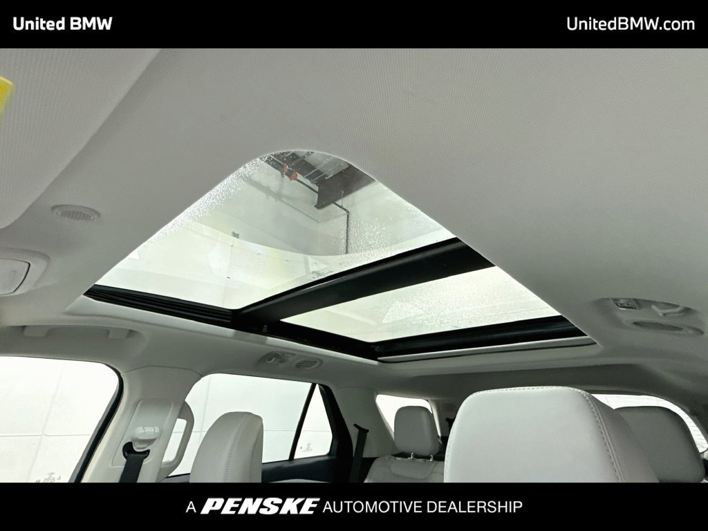 Used 2025 Ford Explorer Platinum w/ Ultimate Package RWD image 19