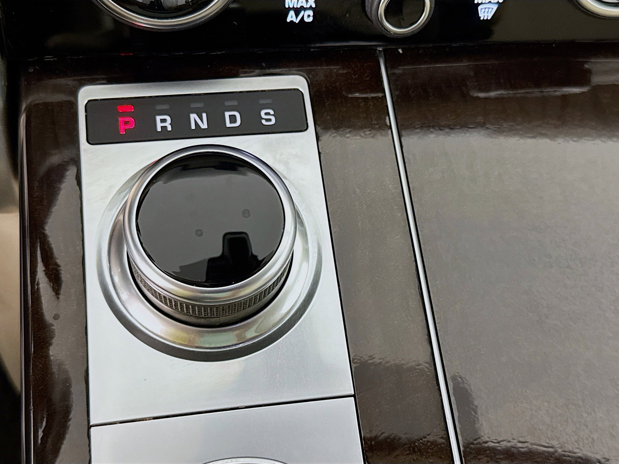 Used 2019 Land Rover Range Rover Long Wheelbase Supercharged AWD/4WD image 19