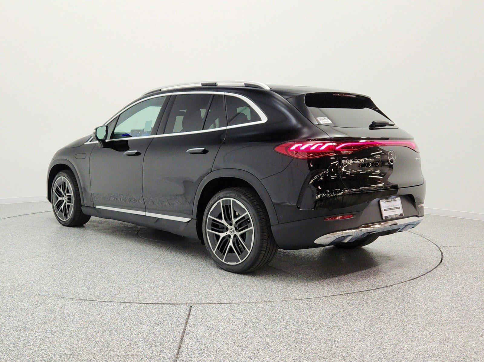 New 2026 Mercedes-Benz EQE 320 4MATIC SUV image 7