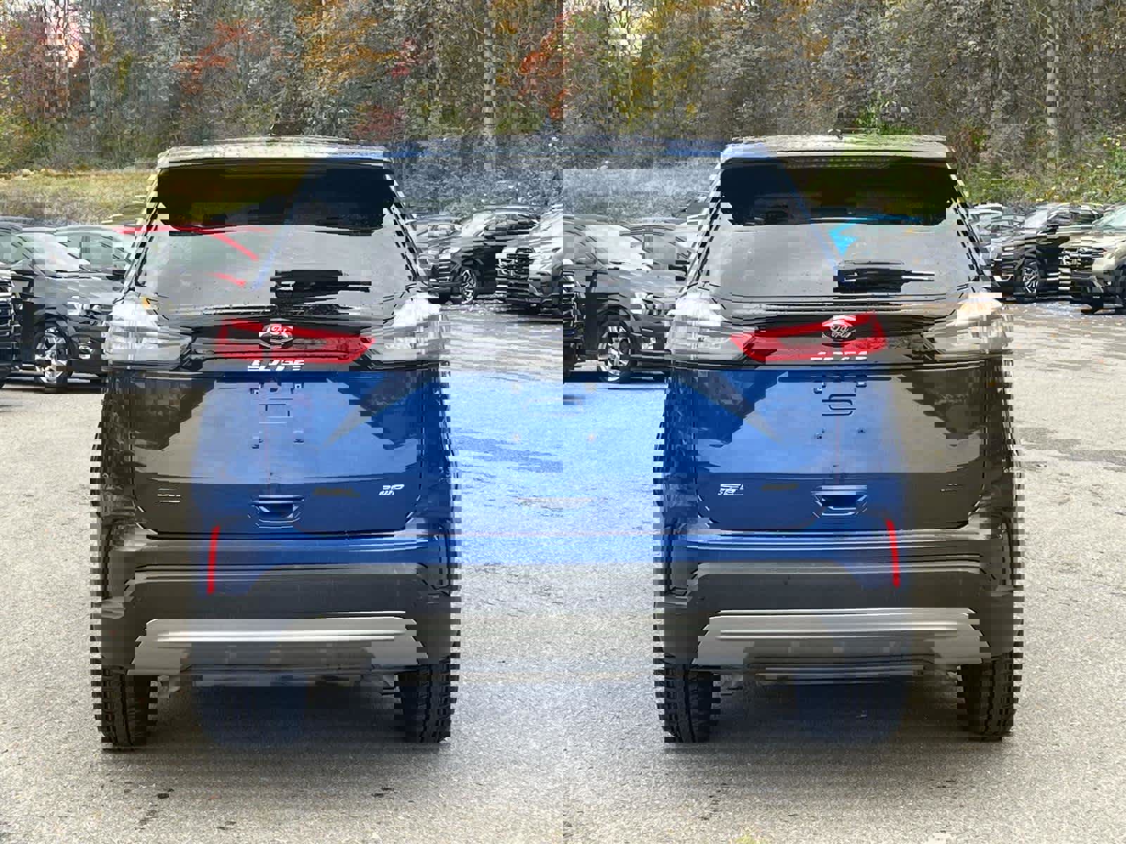 Used 2023 Ford Edge SEL image 4