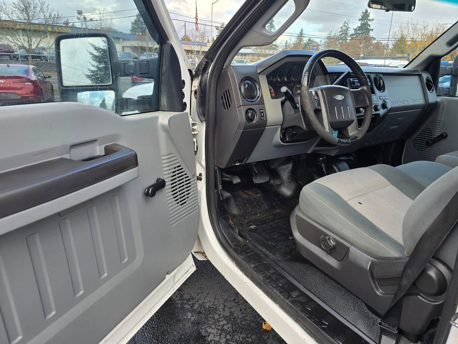 Used 2013 Ford F250 XL image 19