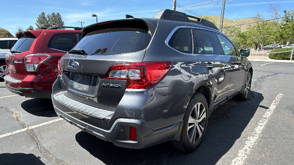 Used 2018 Subaru Outback 2.5i Limited AWD/4WD video 2
