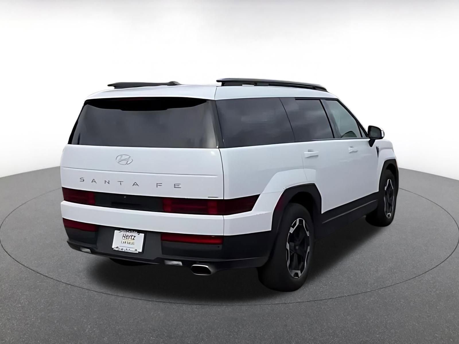 Used 2025 Hyundai Santa Fe SEL image 14