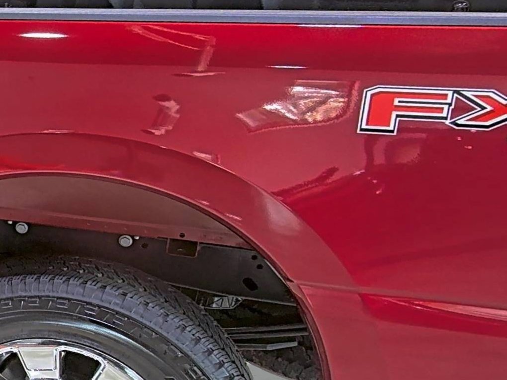 Used 2025 Ford F250 Lariat w/ Chrome Package image 10