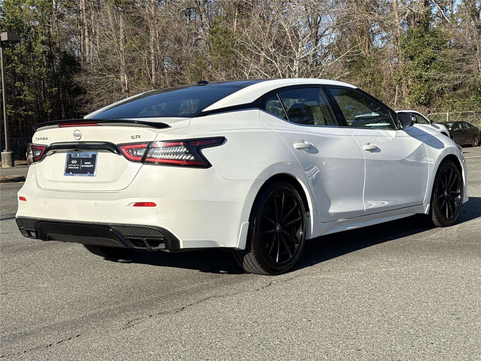 Used 2023 Nissan Maxima SR w/ Sport Mat Group FWD image 27