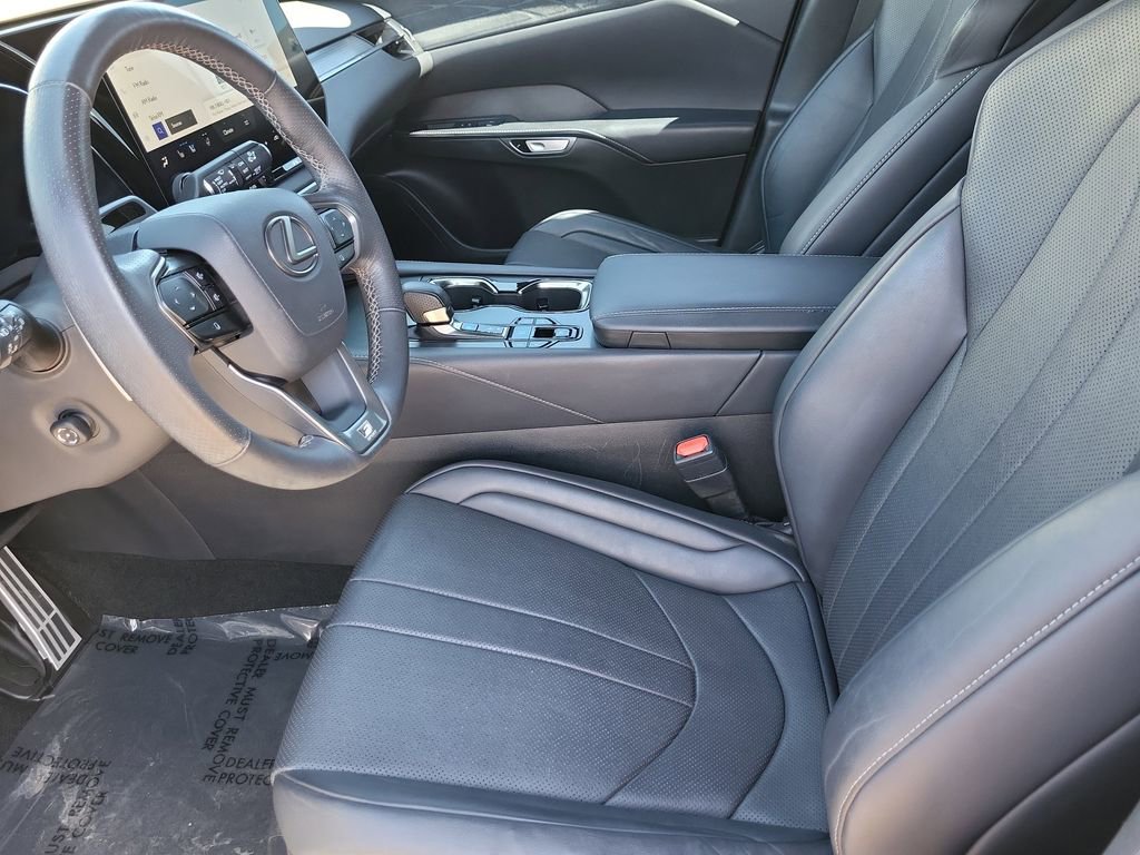 Used 2023 Lexus RX 350 F Sport w/ Accessory Package (Z1) AWD/4WD image 10