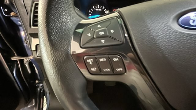 Used 2018 Ford Explorer XLT AWD/4WD image 15